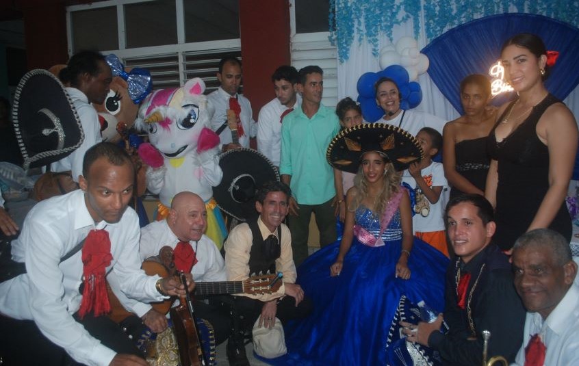 celebración de 15 evacuada