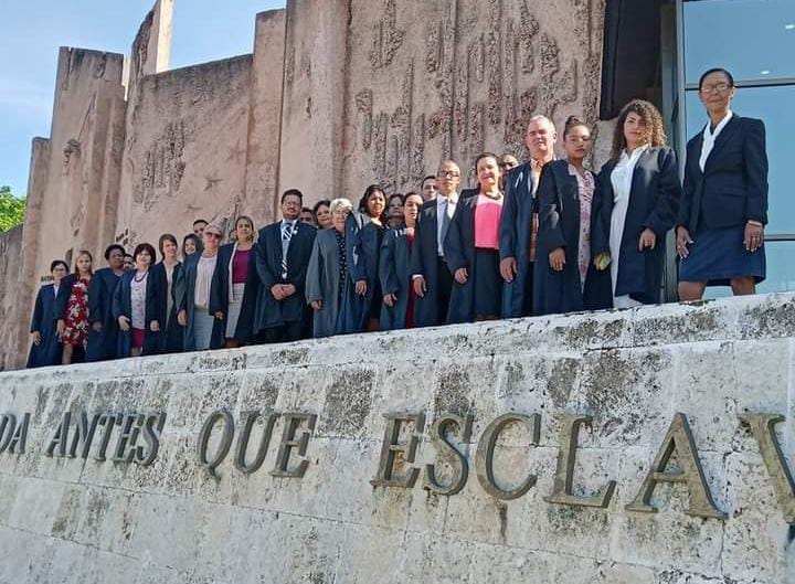 jueces toman posesión de cargos 2