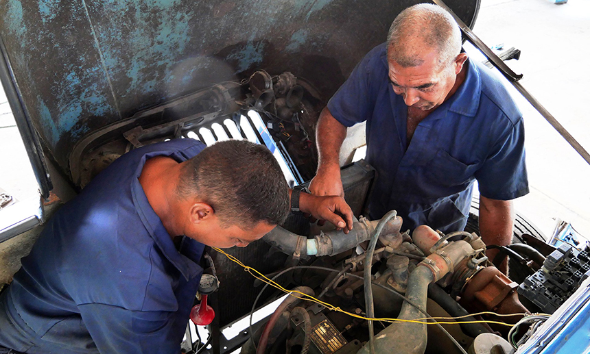 José3 El rey del Sur Jesús Menéndez