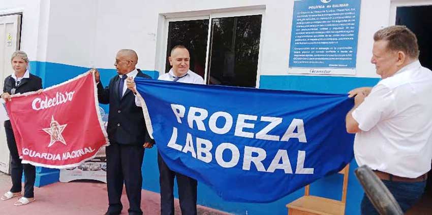 Transtur Las Tunas conquistó las banderas Proeza Laboral y Vanguardia Nacional