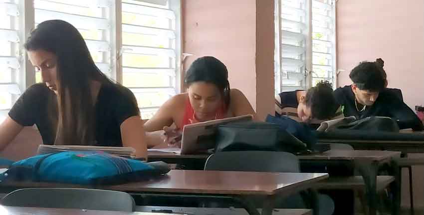 El departamento de Comunicación social de la Universidad de Las Tunas ha graduado a unos 228 profesionales en los cursos regular y por encuentros.