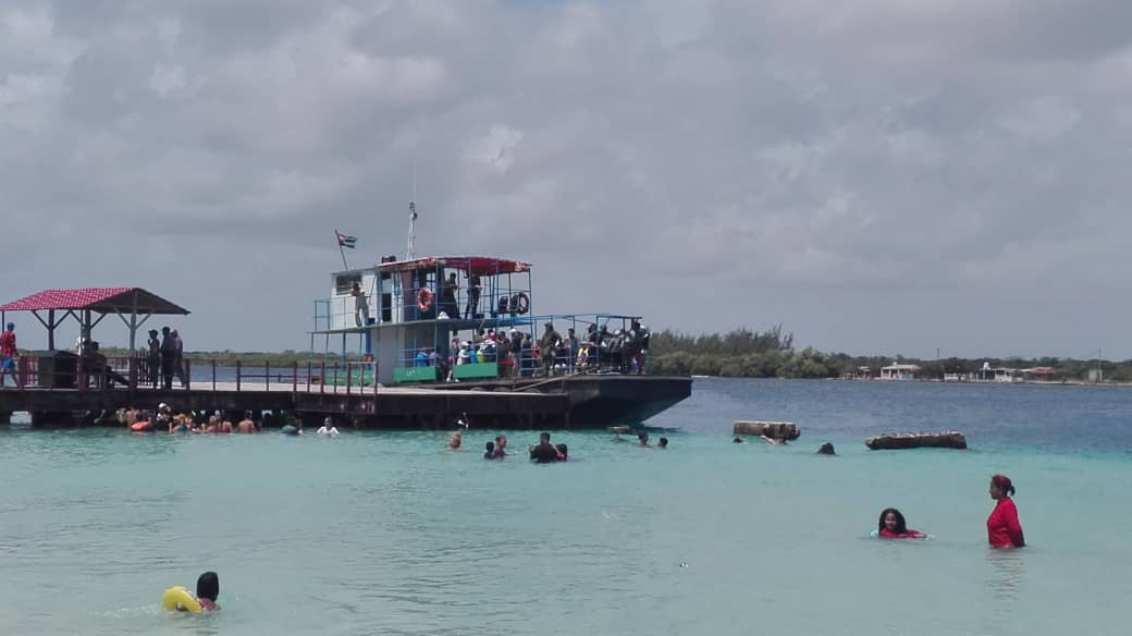 CARDINAL Las Tunas, as usual, every year, prepares the well-known barge