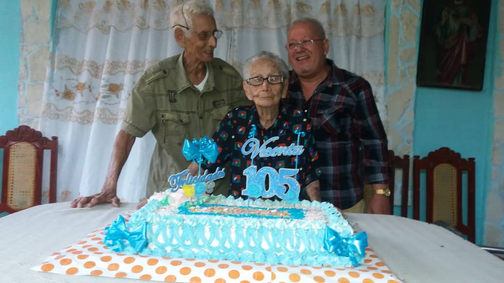 Vicenta celebrates her 105 birthday