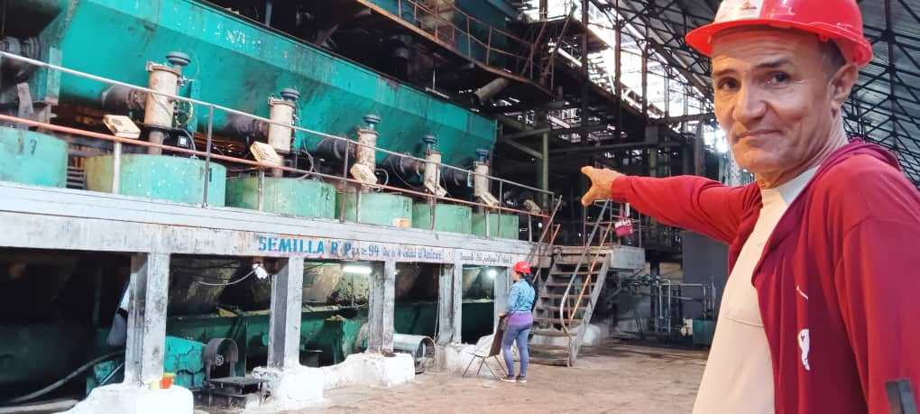 Calmar2 Eliéce Castro Sosa Innovador.Central Antonio Guiteras Delicias Puerto padre las Tunas