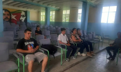 Acinox Las Tunas apuesta por la formación piramidal para rescatar su fuerza laboral