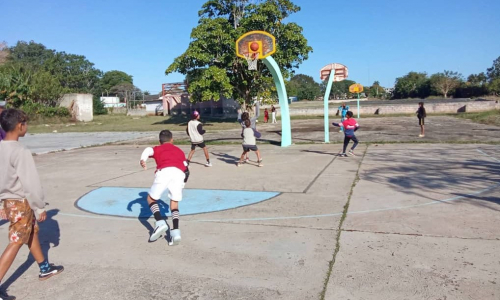 Recuperación de instalaciones deportivas en “Amancio”, jit de oro