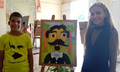 Yanisleydi y su manera distinta de enseñar