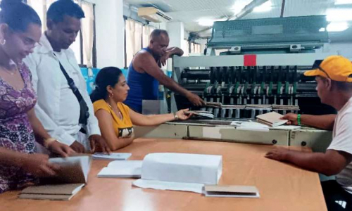 No faltarán las libretas escolares