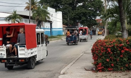 Avanza en Las Tunas organización de servicio de triciclos eléctricos particulares
