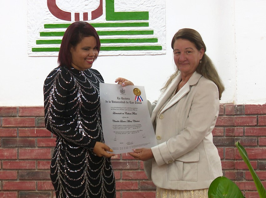 44 young people received the Golden Title.