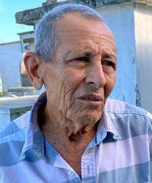 custodio cementerio