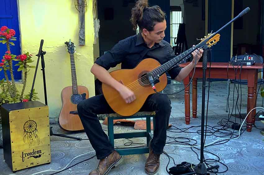 "Horizonte de sucesos", nuevo espacio de la casa iberoamericana de la décima El Cucalambé.