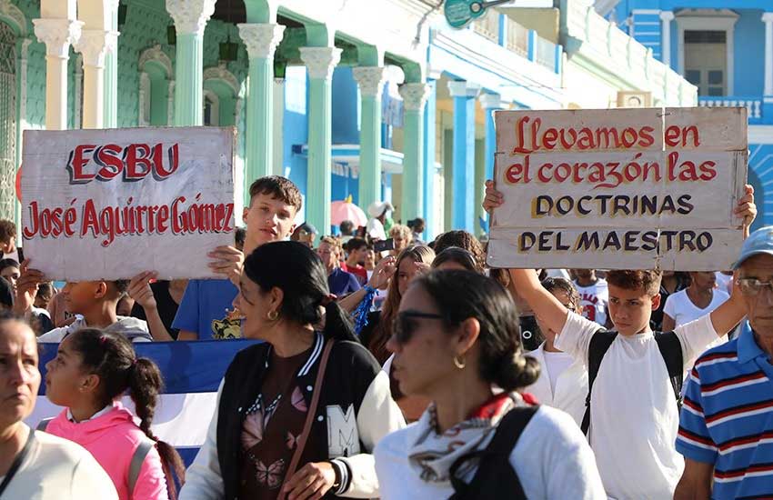 El desfile en Las Tunas se erigió como una celebración de la felicidad y la soberanía.