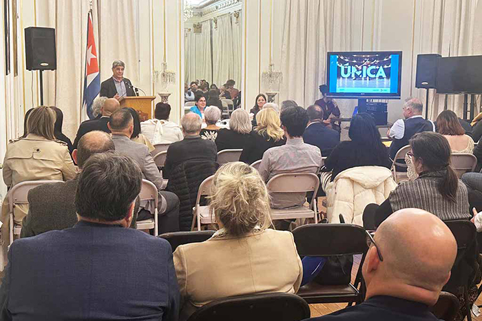 0 02 carlos fernandez de cossio embajada cuba eeuu