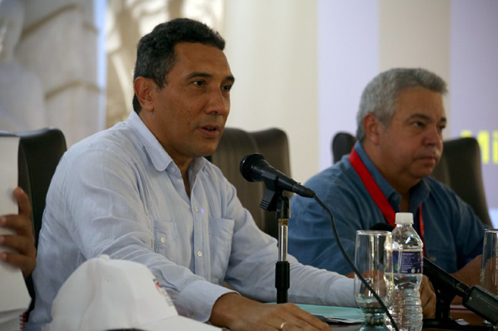 0 24 transportistas