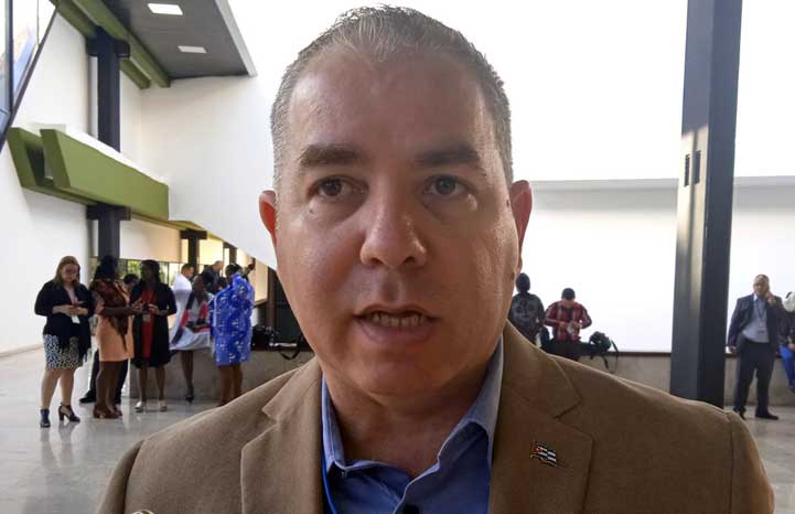 2512 vladimir regueiro