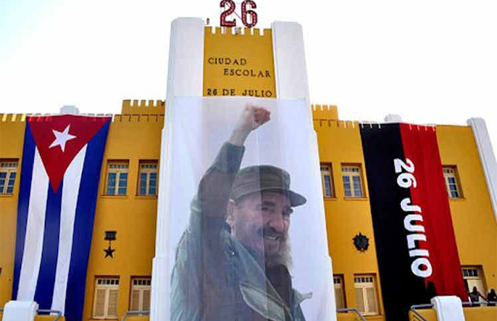2607 moncada