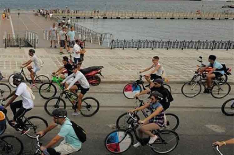 Cuba Caravana Bicicletas