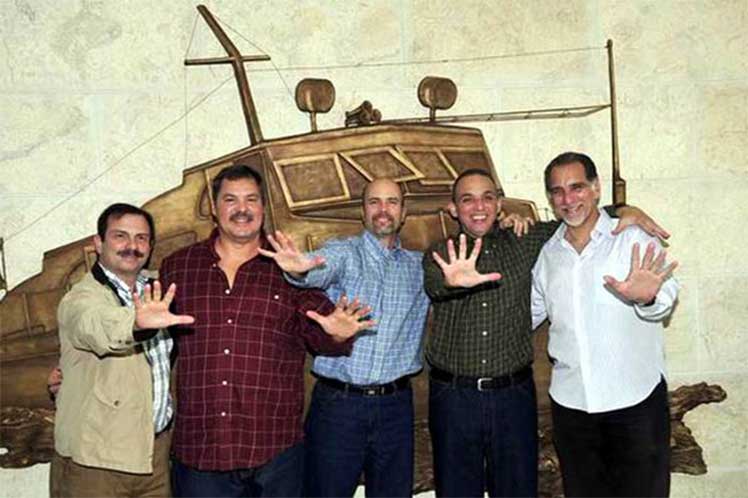 Los Cinco