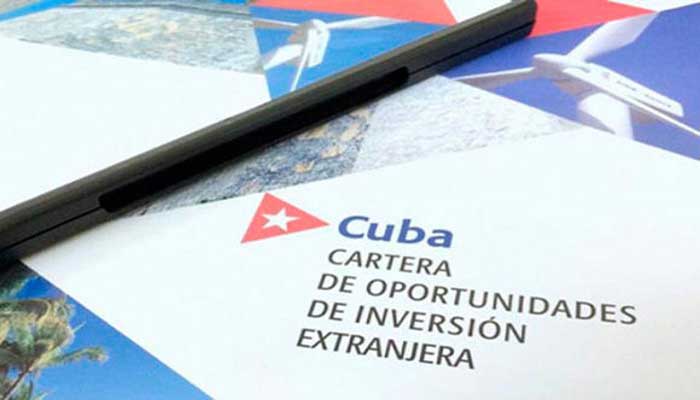 El ministro de Comercio Exterior y la Inversión Extranjera, Oscar Pérez-Oliva presentó la actualización del portafolio de oportunidades.