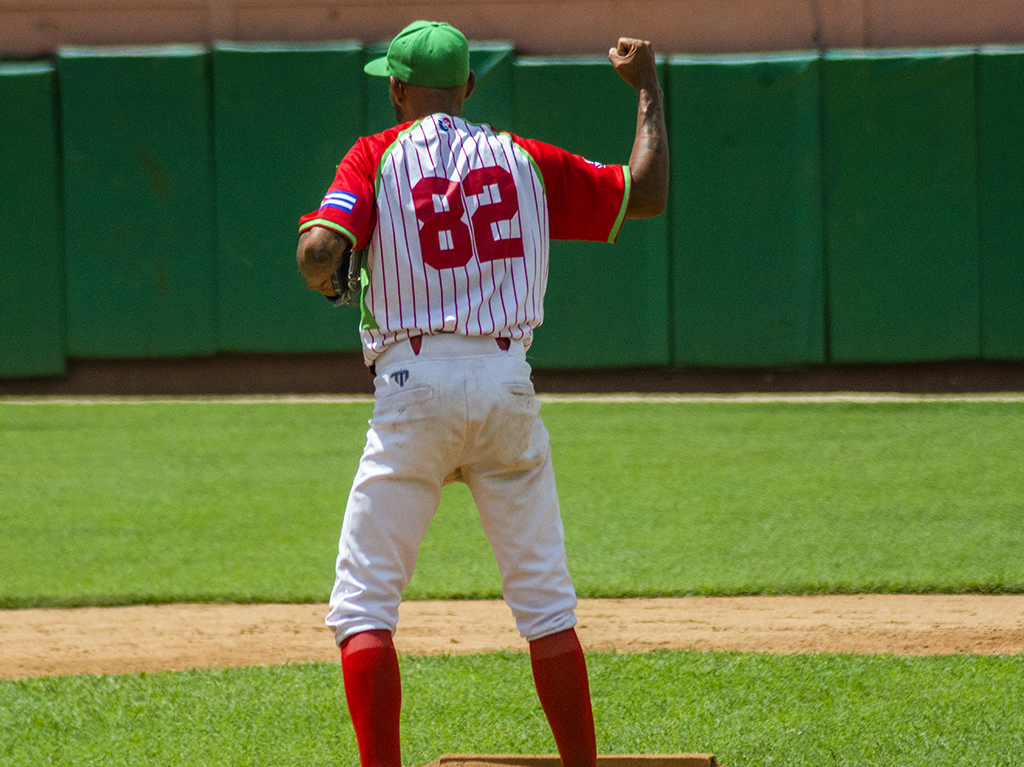 Keniel Ferraz Las Tunas Vs Industriales final IVga elite beisbol juego4 2026 0004