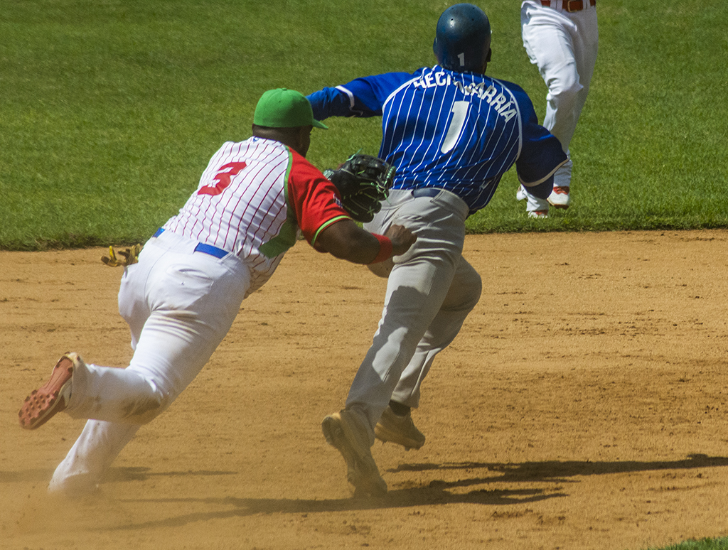 Las Tunas Vs Industriales final IVga elite beisbol juego4 2026 0006