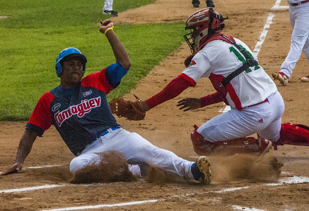 LasTunas VS CMG beisbol Cuba oct2020 0003