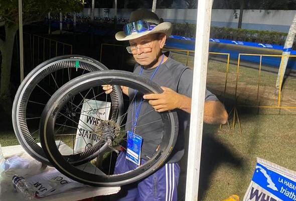 Rafael Torres juez triatlón 2025