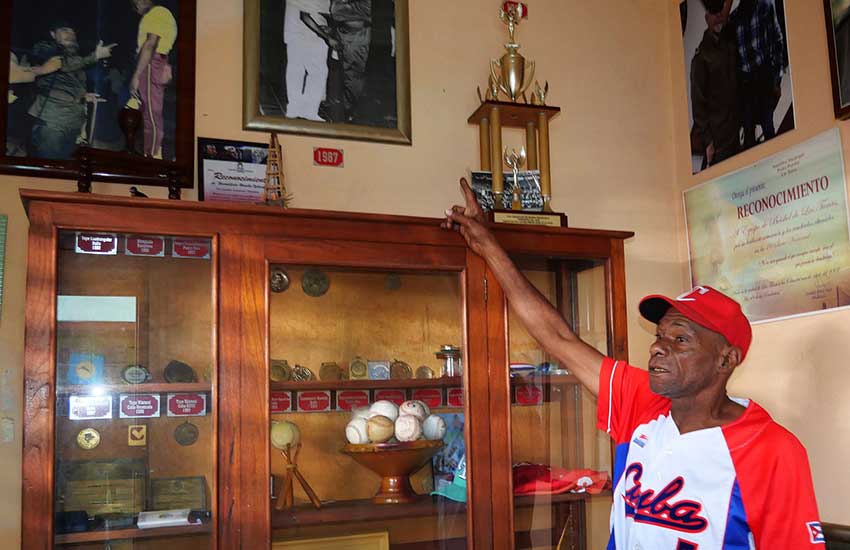 Ermidelio Urrutia, entre los grandes de la pelota cubana.
