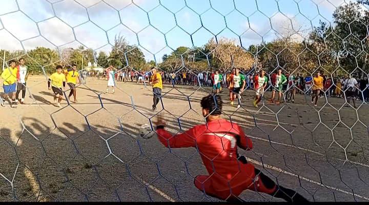 futbol popular en Puerto Padre
