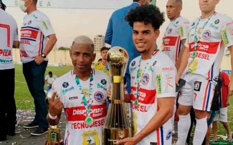 futbolistas las tunas brasil