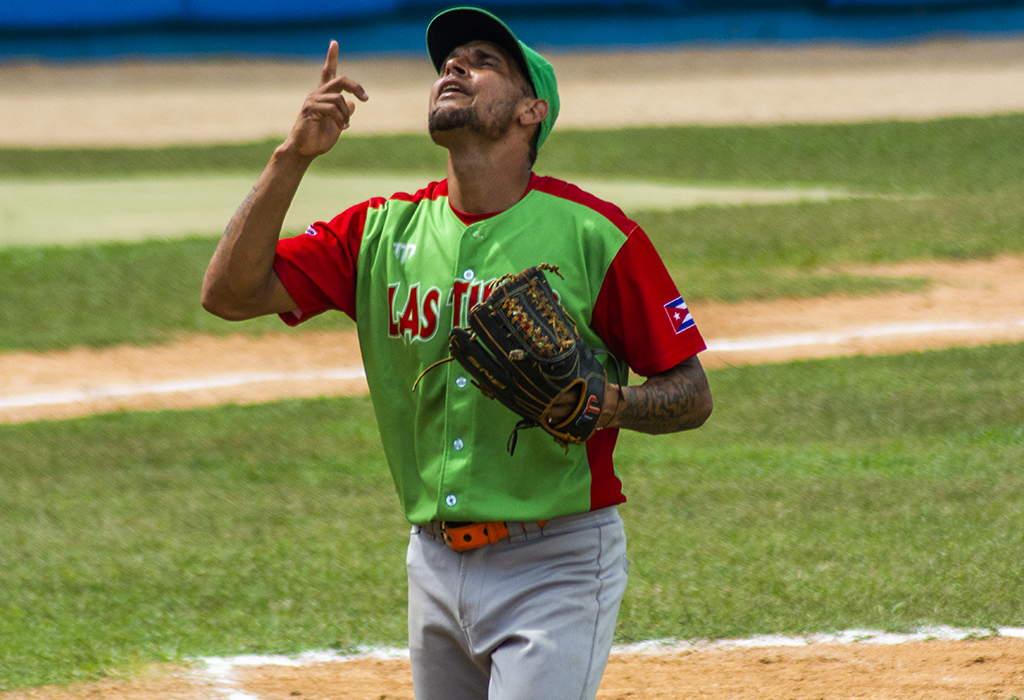 keniel ferraz las tunas vs ciego de avila III liga elite 2025 final juego2 0003