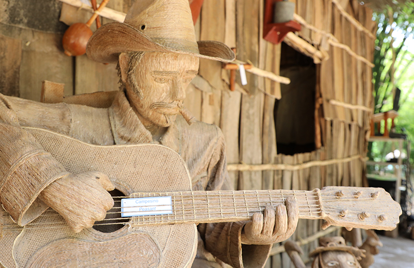 The Bohío Campesino at El Cornito Farm.