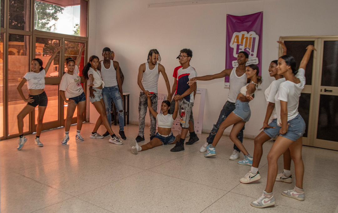 campaña Ahí Es dentro de Raíces y Tradiciones 20
