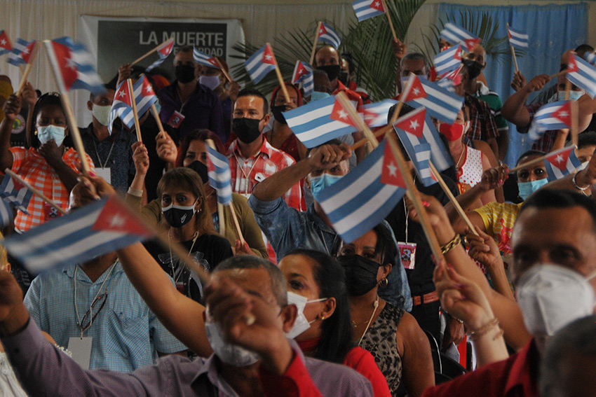 Amancio asamblea pcc16