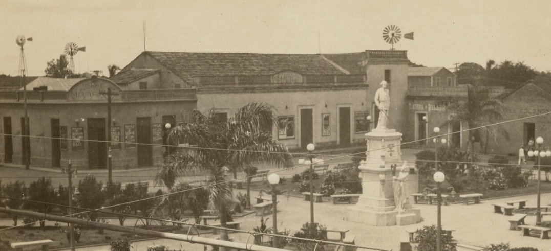Vicente Garcia Park, 1930.