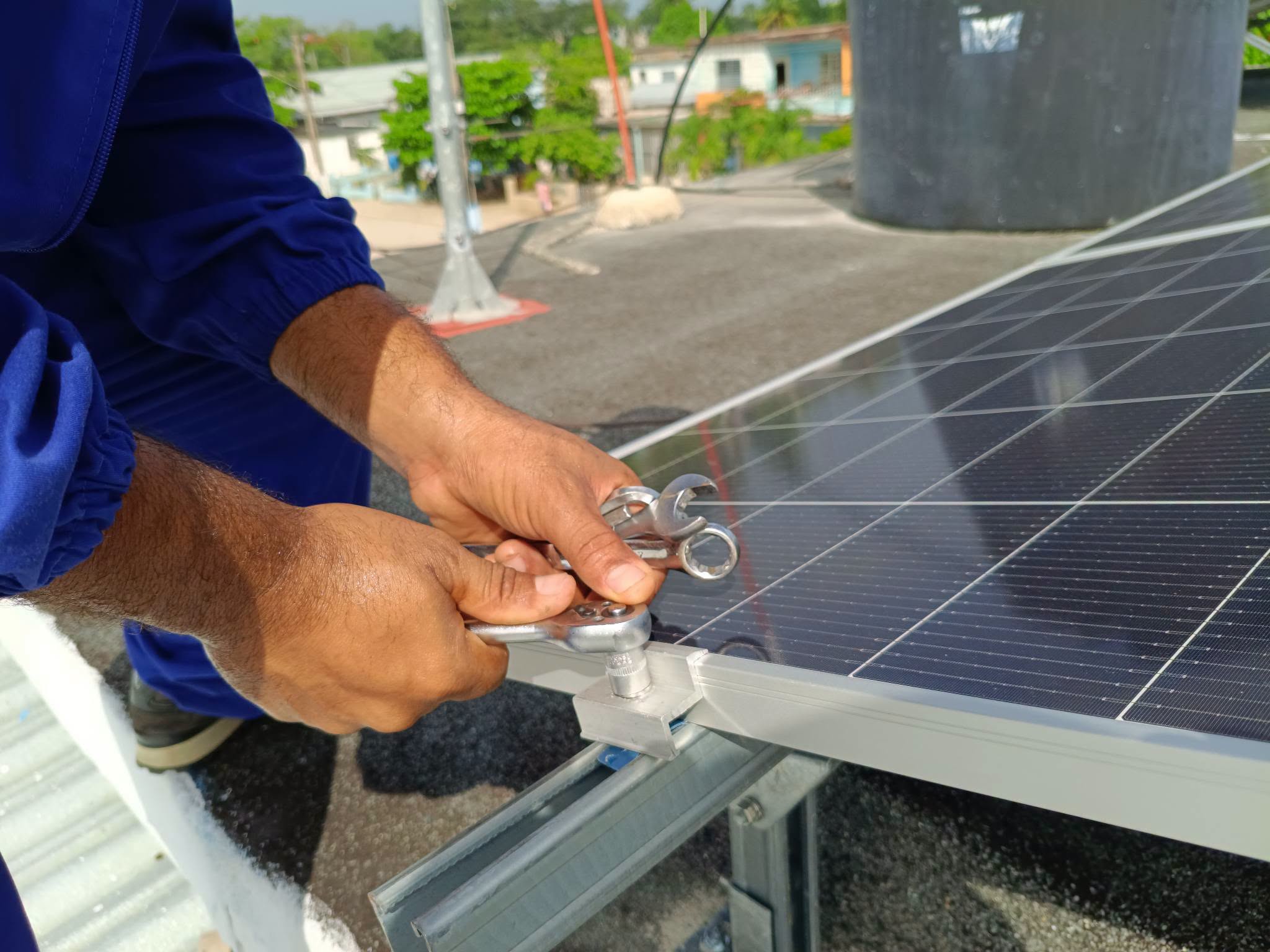 paneles solares telecomunicaciones jobabo