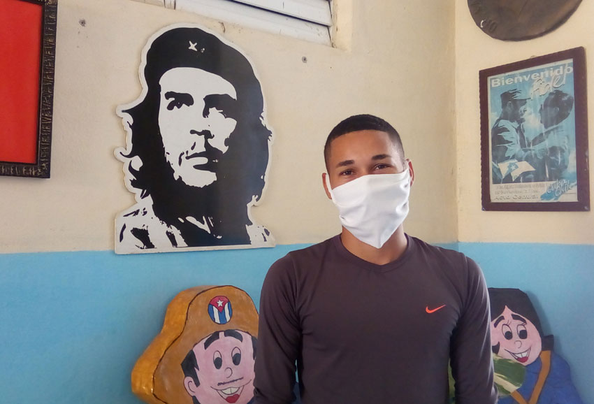 Richard Molina Díaz professes the art of teaching