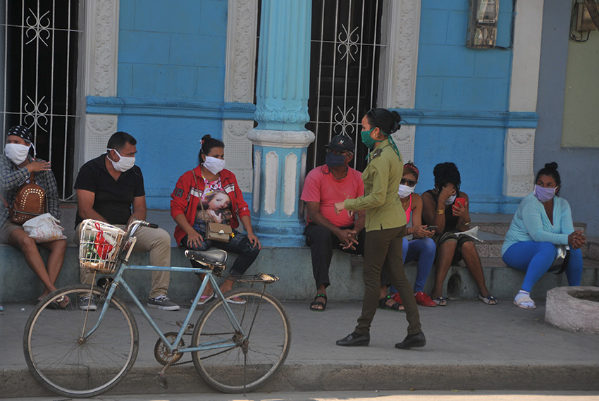 Combatants of the Ministry of the Interior in Las Tunas in times of COVID-19