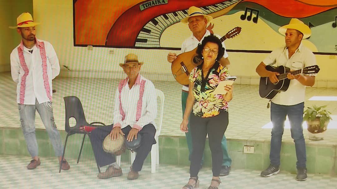 Cultura Casa del Soneto Omaja Adalberto Hechavarría y Teresa Fonseca 6