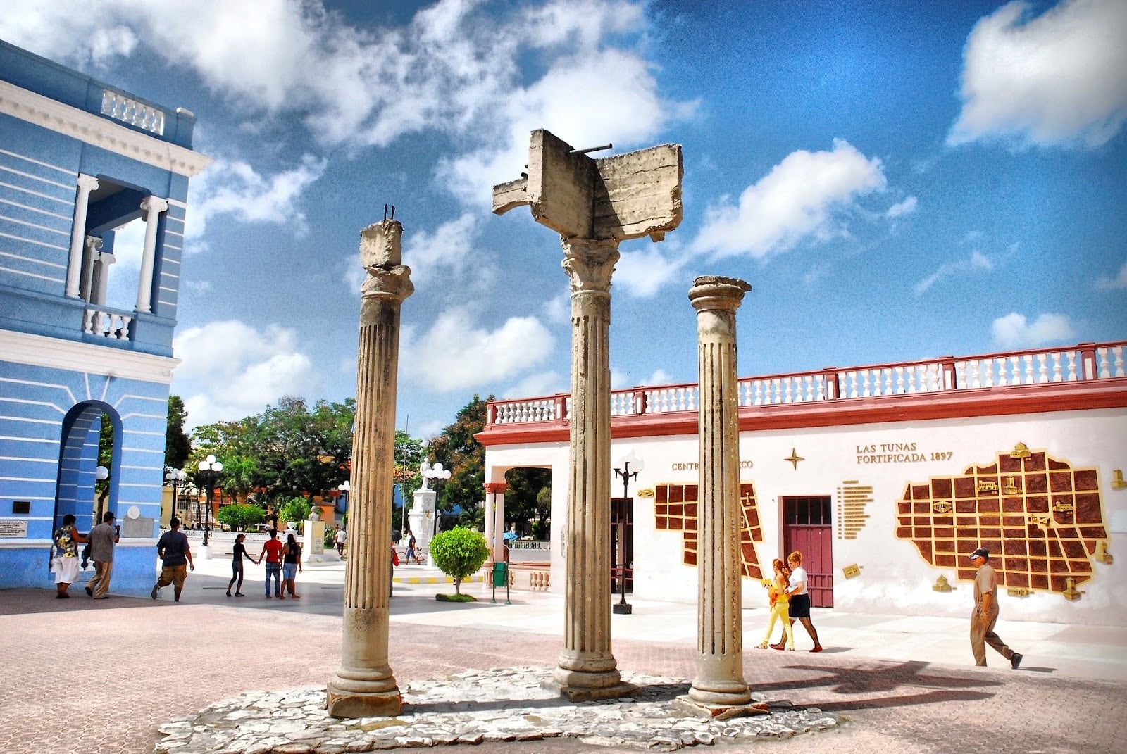tres columnas las tunas rey