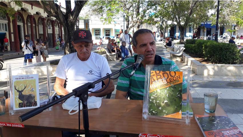 Tuneros rinden tributo a Heras León