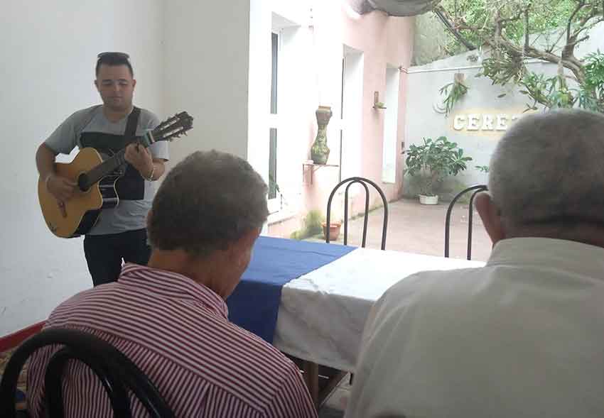 El Día de la Décima Hispanoamericana fue celebrado en Las Tunas.