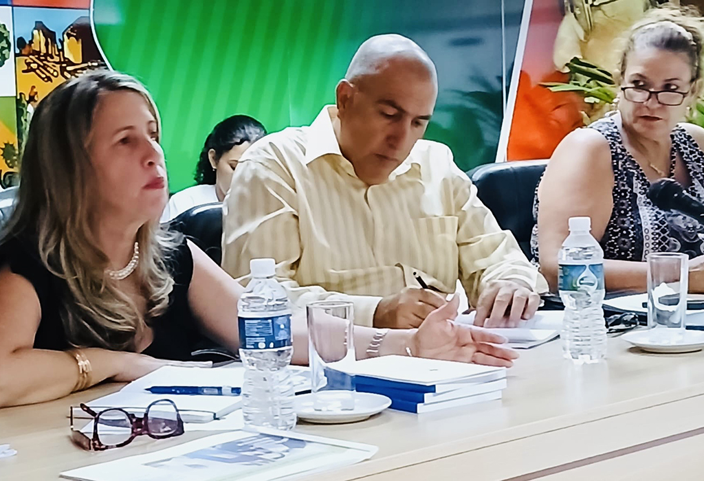 Ministra de Educación ultima detalles para curso escolar 2026 2027 en Las Tunas 2