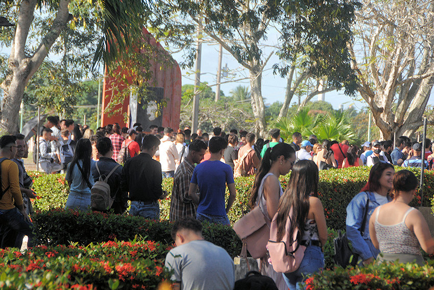universidad lenin8