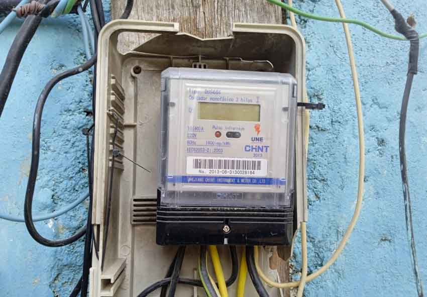 Lectura de metrocontadores eléctricos en sector residencial se dificulta 
