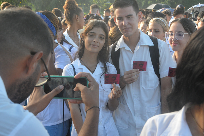 acto de ingreso a la feu15