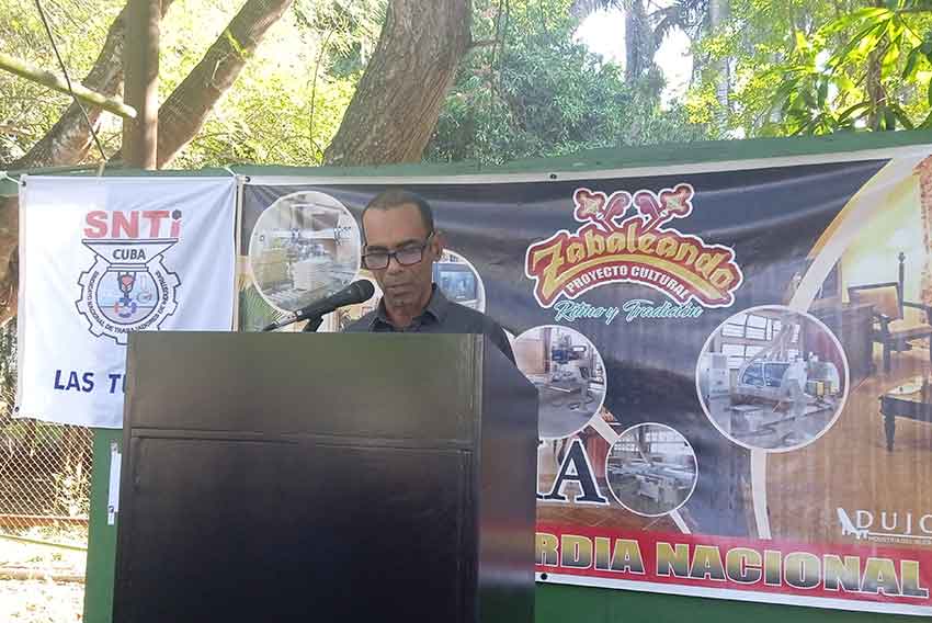 Acto por el Día del Trabajador de la Industria Ligera, en Las Tunas.