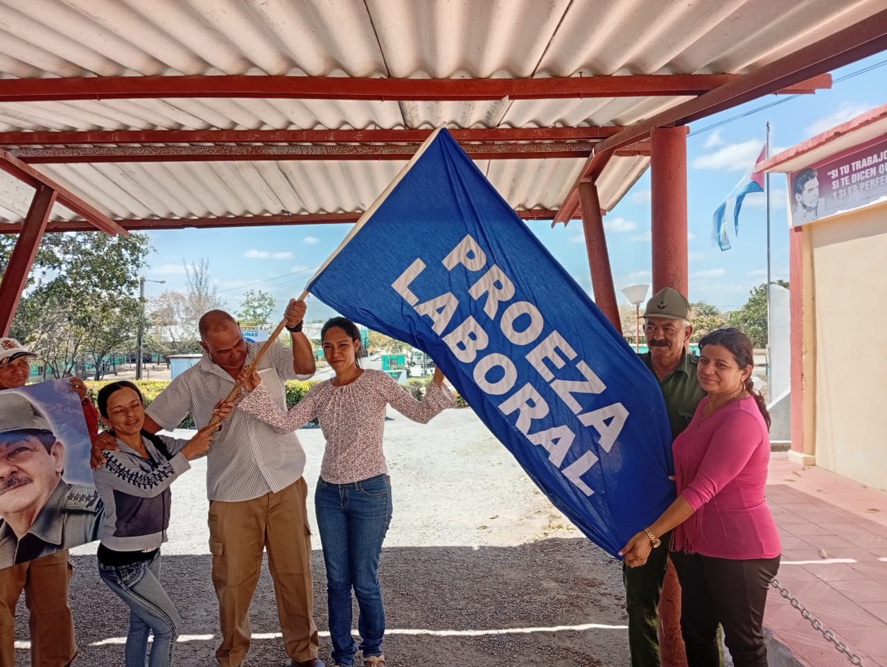 Proeza1 Granja Militar Integral Las Tunas Bandera Proeza Laboral