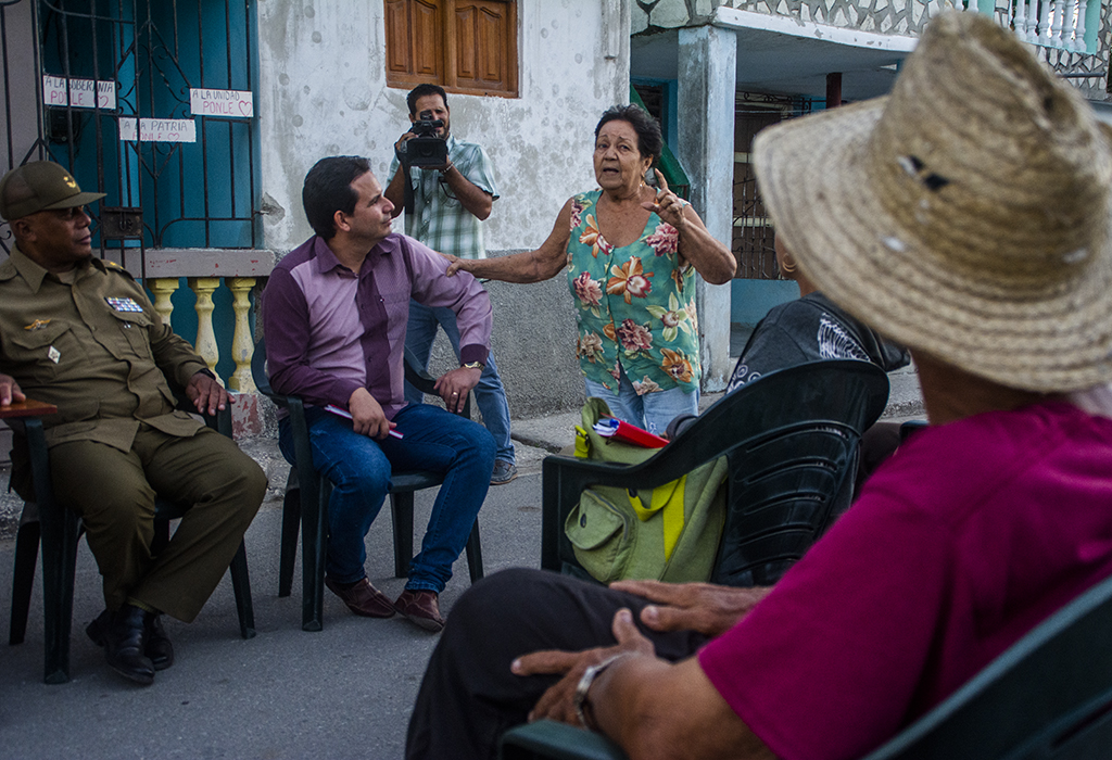 candidatos visita barrio Las Tunas 2023 0004